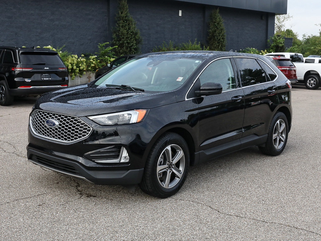 Certified 2023 Ford Edge SEL w/ Convenience Package