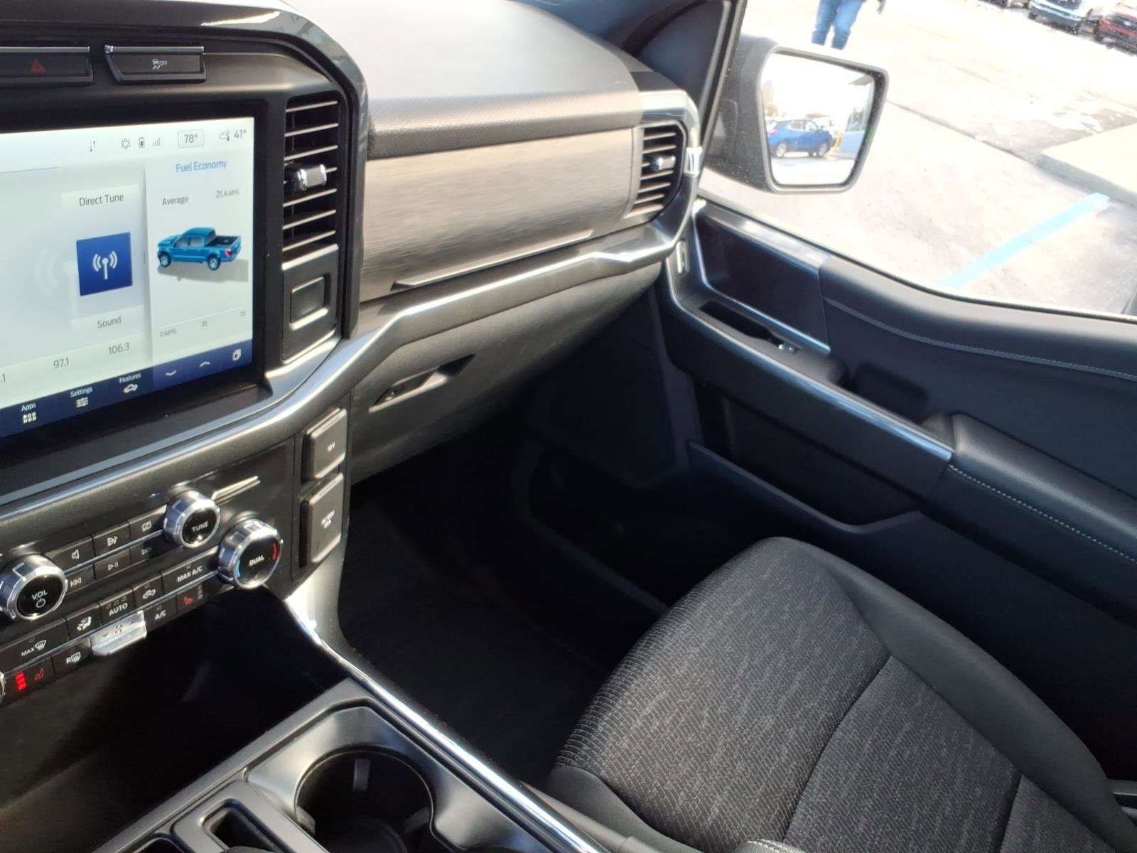 Certified 2022 Ford F150 XLT w/ Equipment Group 302A High image 20