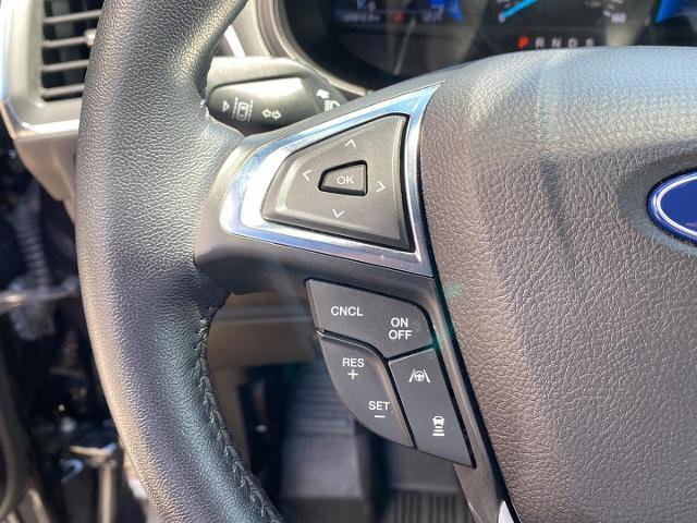 Certified 2023 Ford Edge Titanium w/ Equipment Group 301A AWD/4WD image 18