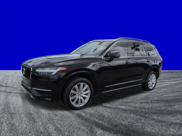 Used 2017 Volvo XC90 T6 Momentum w/ Vision Package AWD/4WD image 8