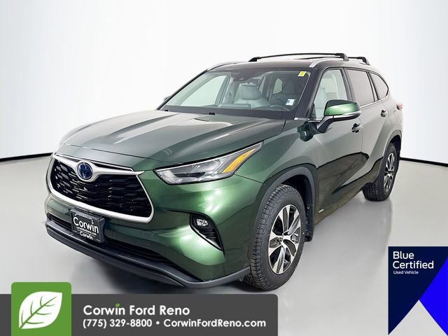 Used 2023 Toyota Highlander XLE AWD/4WD image 4
