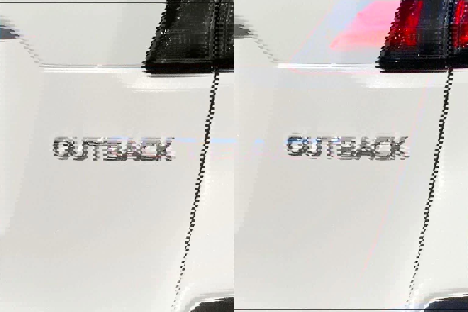 Used 2024 Subaru Outback Limited image 27