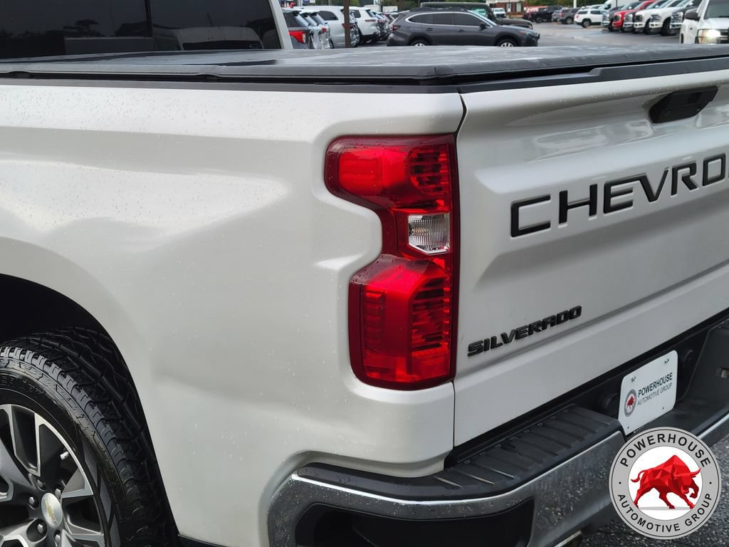 Used 2020 Chevrolet Silverado 1500 LT w/ All-Star Edition AWD/4WD image 12