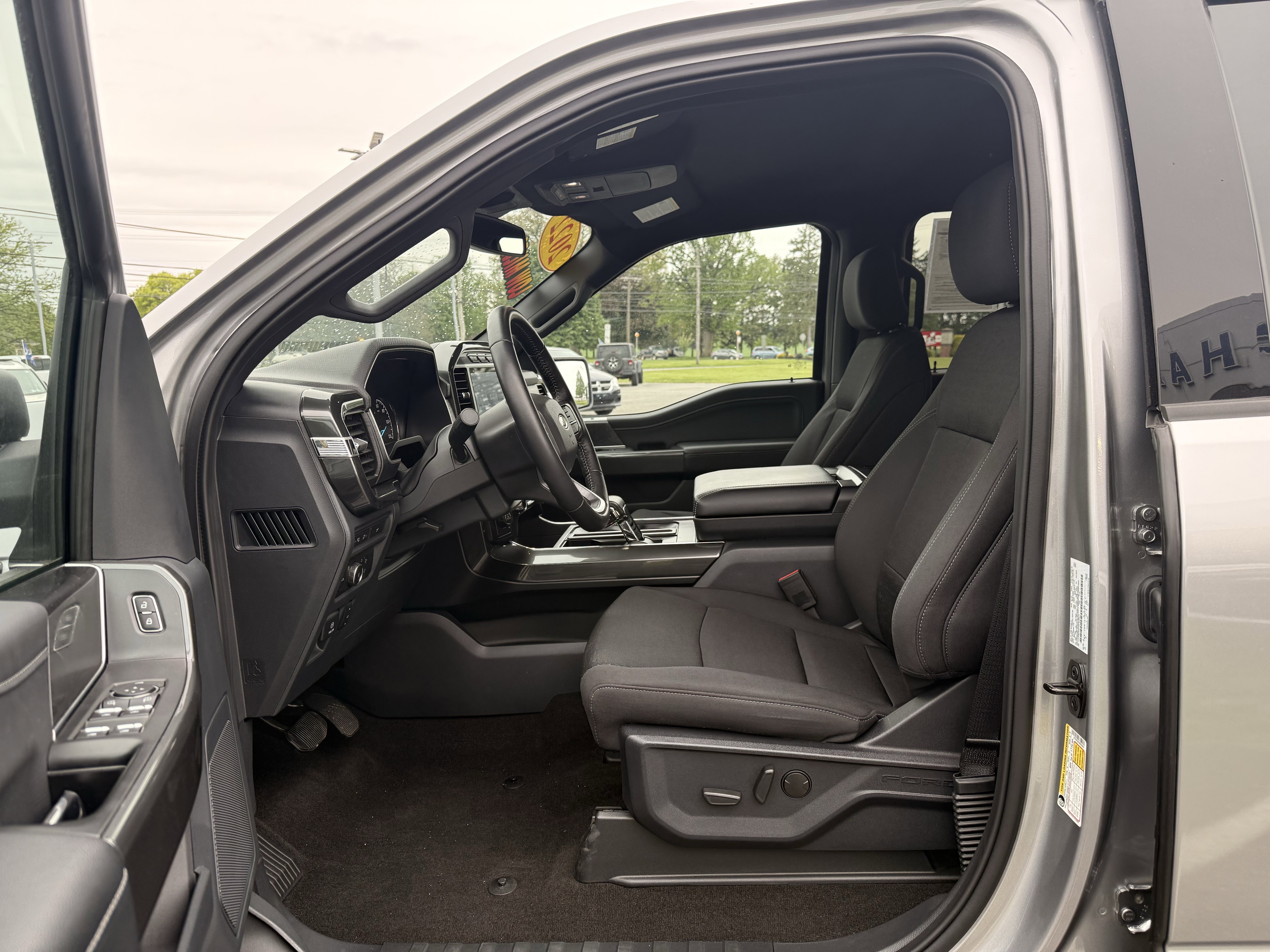 Certified 2022 Ford F150 XLT w/ Equipment Group 302A High AWD/4WD image 9
