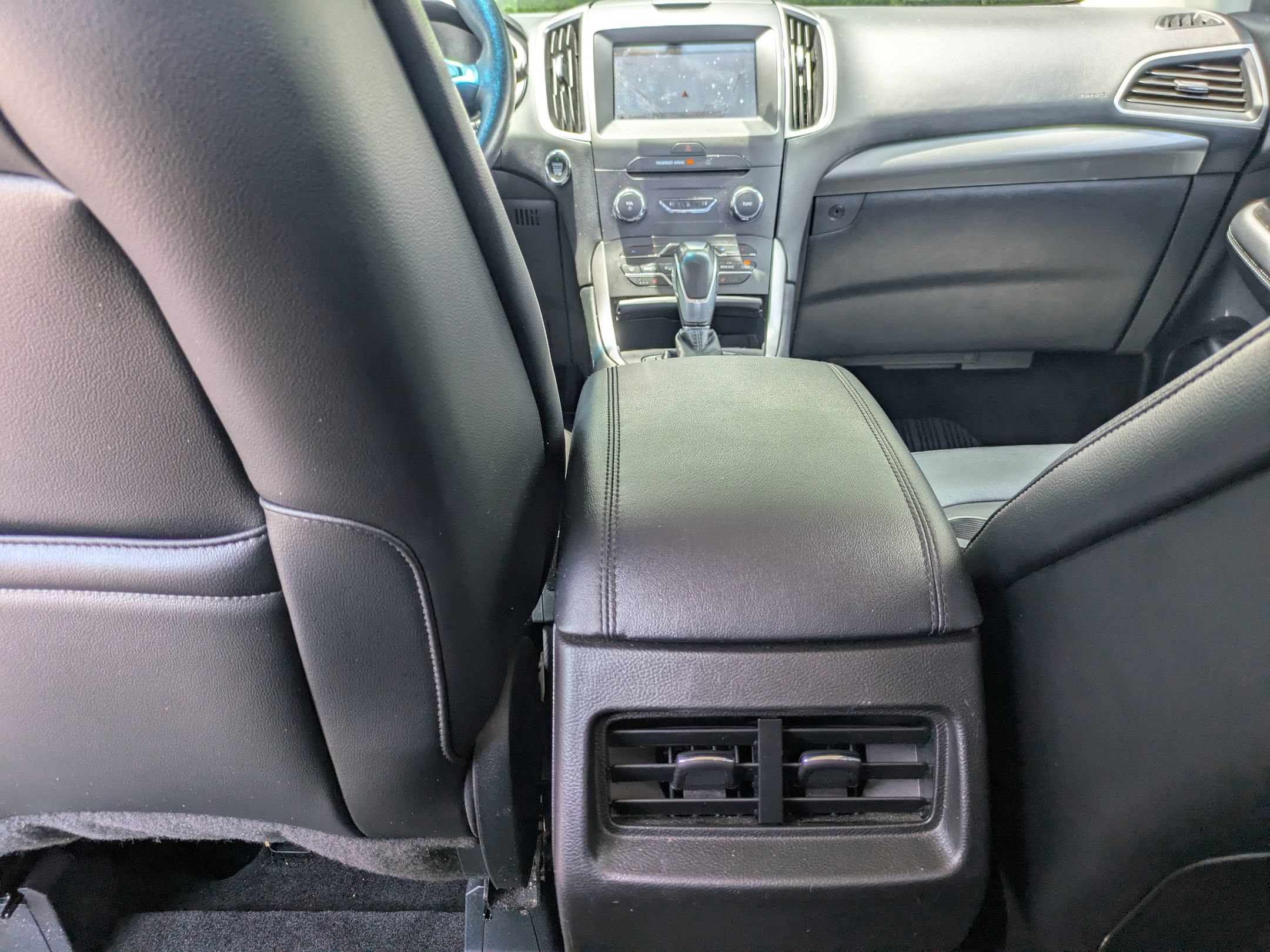 Certified 2018 Ford Edge SEL w/ Equipment Group 201A AWD/4WD image 29