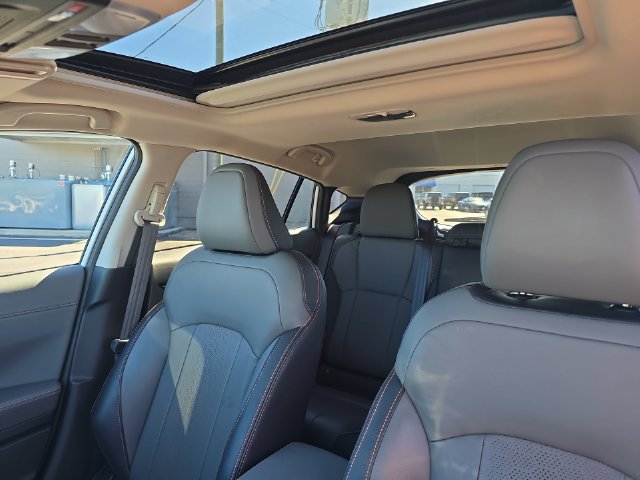 Used 2024 Subaru Crosstrek 2.5i Limited w/ Crosstrek Mirror Package AWD/4WD image 21