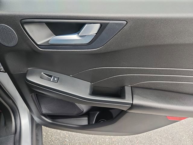 Certified 2023 Ford Escape ST-Line Select w/ Tech Pack #2 image 31