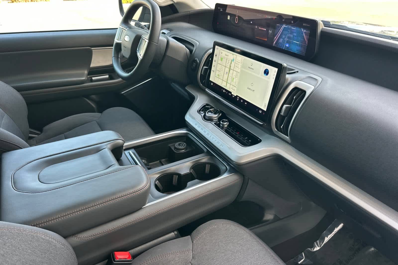 Certified 2025 Ford Expedition Max Active RWD image 18