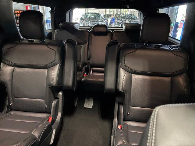 Certified 2025 Ford Expedition Max Platinum w/ Stealth Appearance Package AWD/4WD image 21