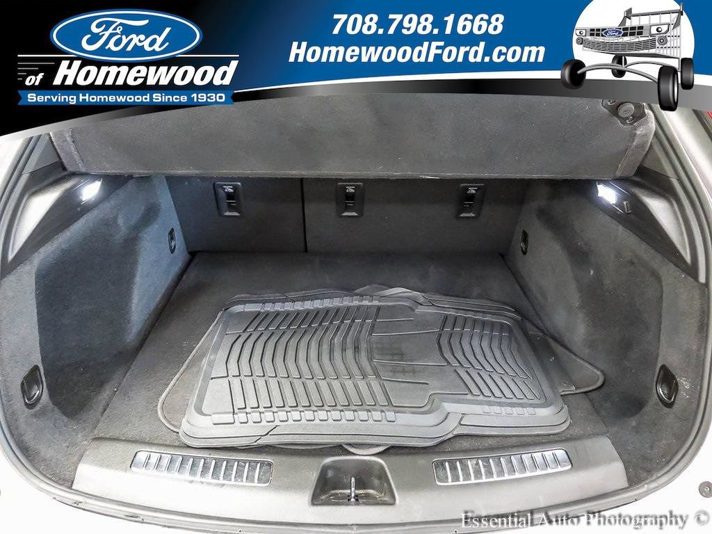 Used 2022 Cadillac XT4 Premium Luxury w/ Enhanced Visibility Package image 22