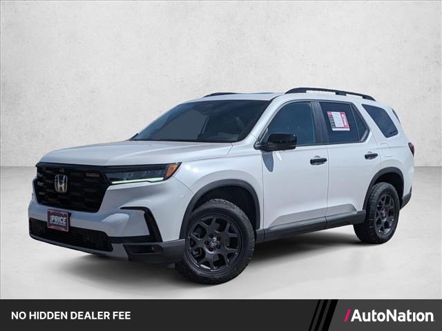 Used 2025 Honda Pilot TrailSport