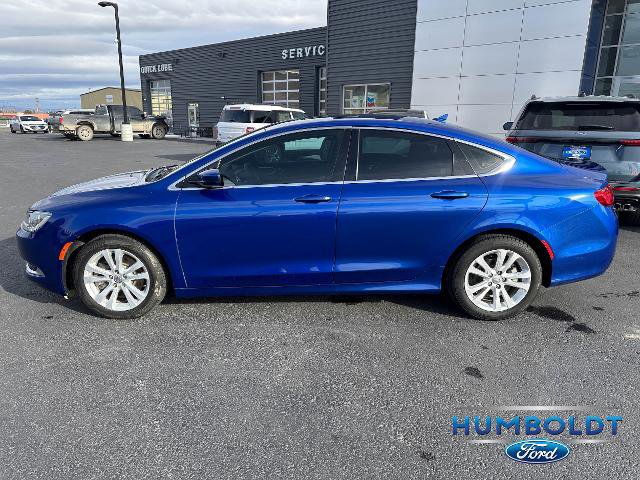 Used 2017 Chrysler 200 Limited Platinum w/ Comfort & Convenience Group image 8