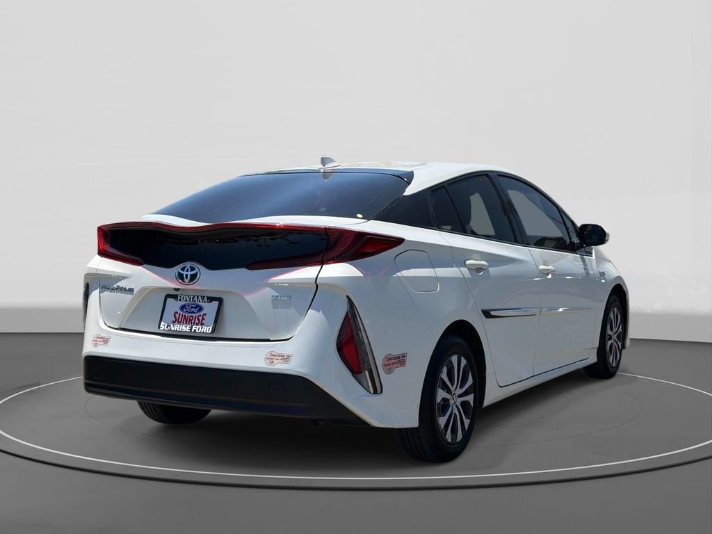 Used 2020 Toyota Prius Prime XLE FWD image 5