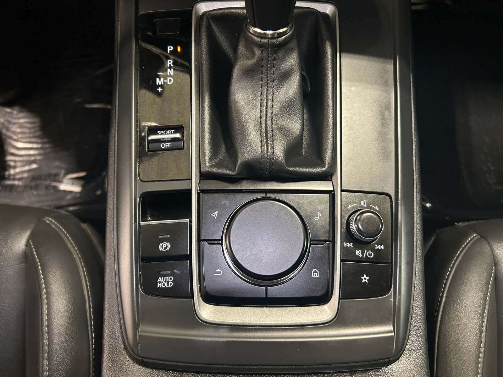 Used 2022 MAZDA CX-30 AWD 2.5 S w/ Select Package image 18