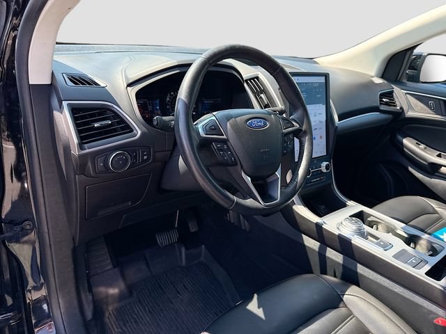 Certified 2022 Ford Edge SEL w/ Convenience Package AWD/4WD image 13