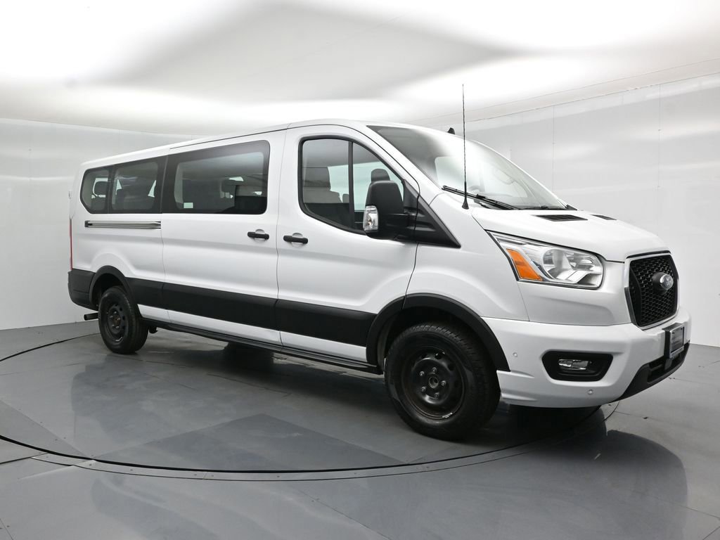 Certified 2022 Ford Transit 350 XLT RWD image 7