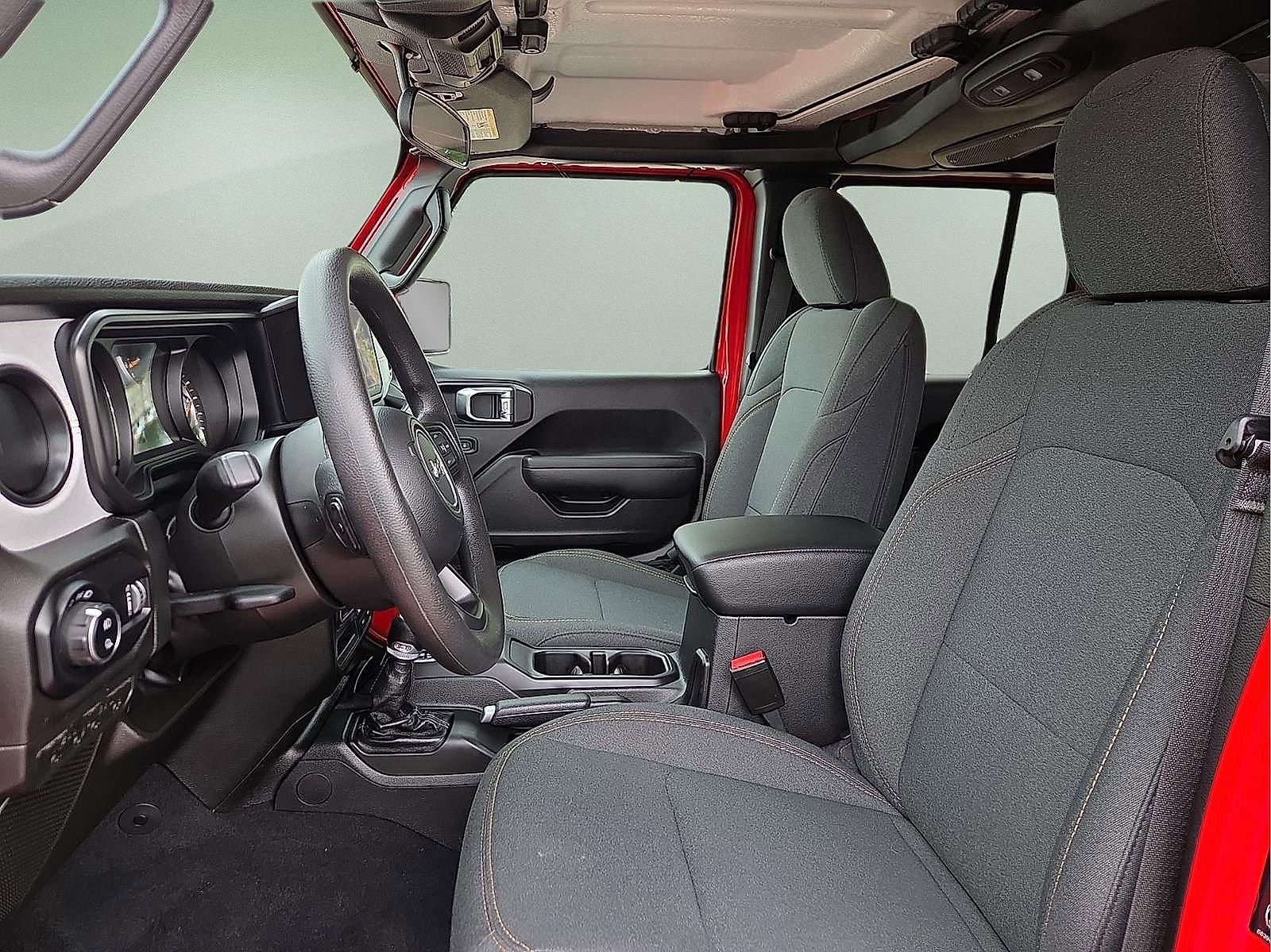 Used 2025 Jeep Gladiator Sport image 14