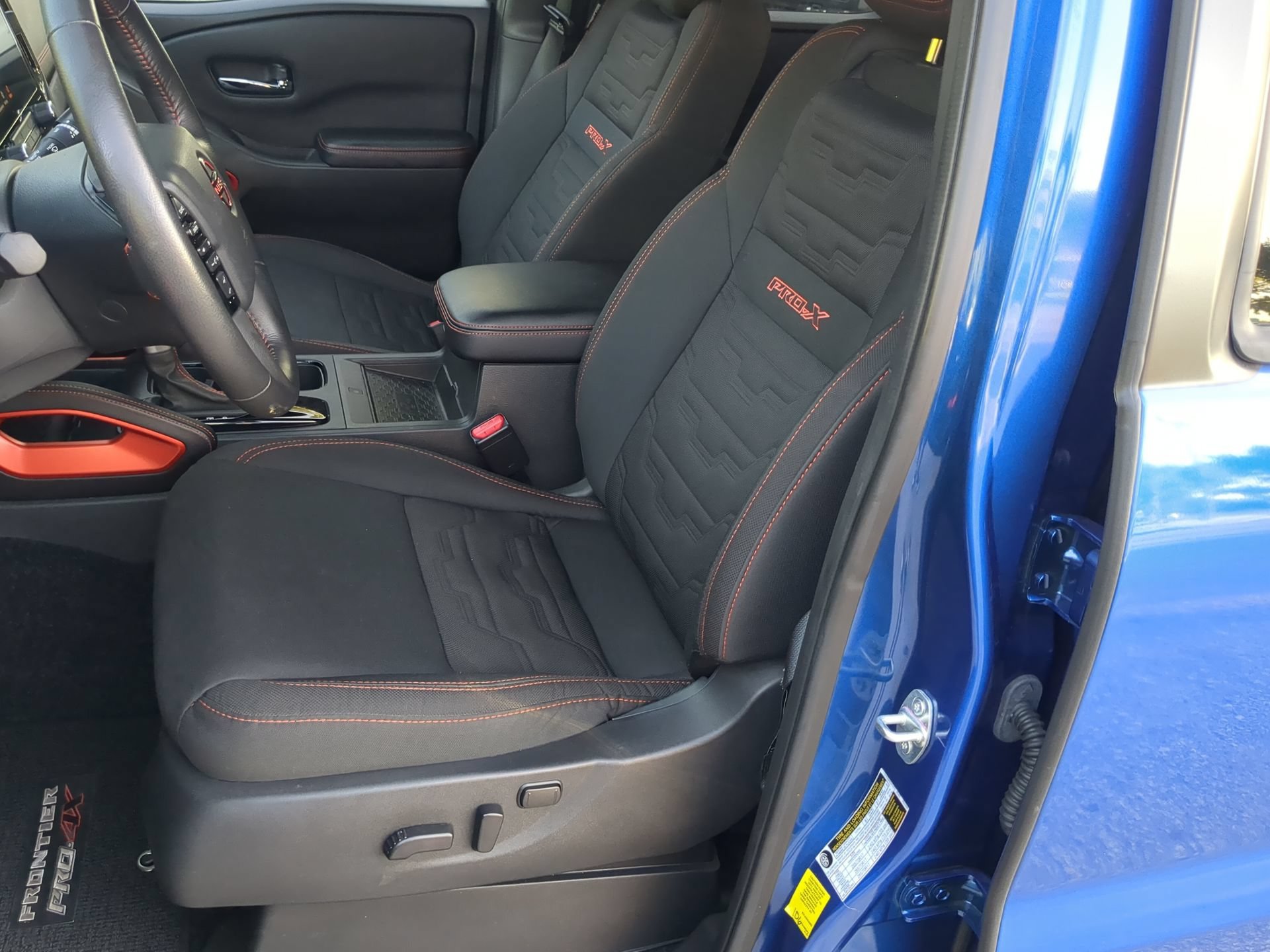 Used 2025 Nissan Frontier Pro-X w/ Pro Convenience Package RWD image 57