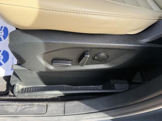 Certified 2022 Ford Edge SEL w/ Convenience Package AWD/4WD image 16