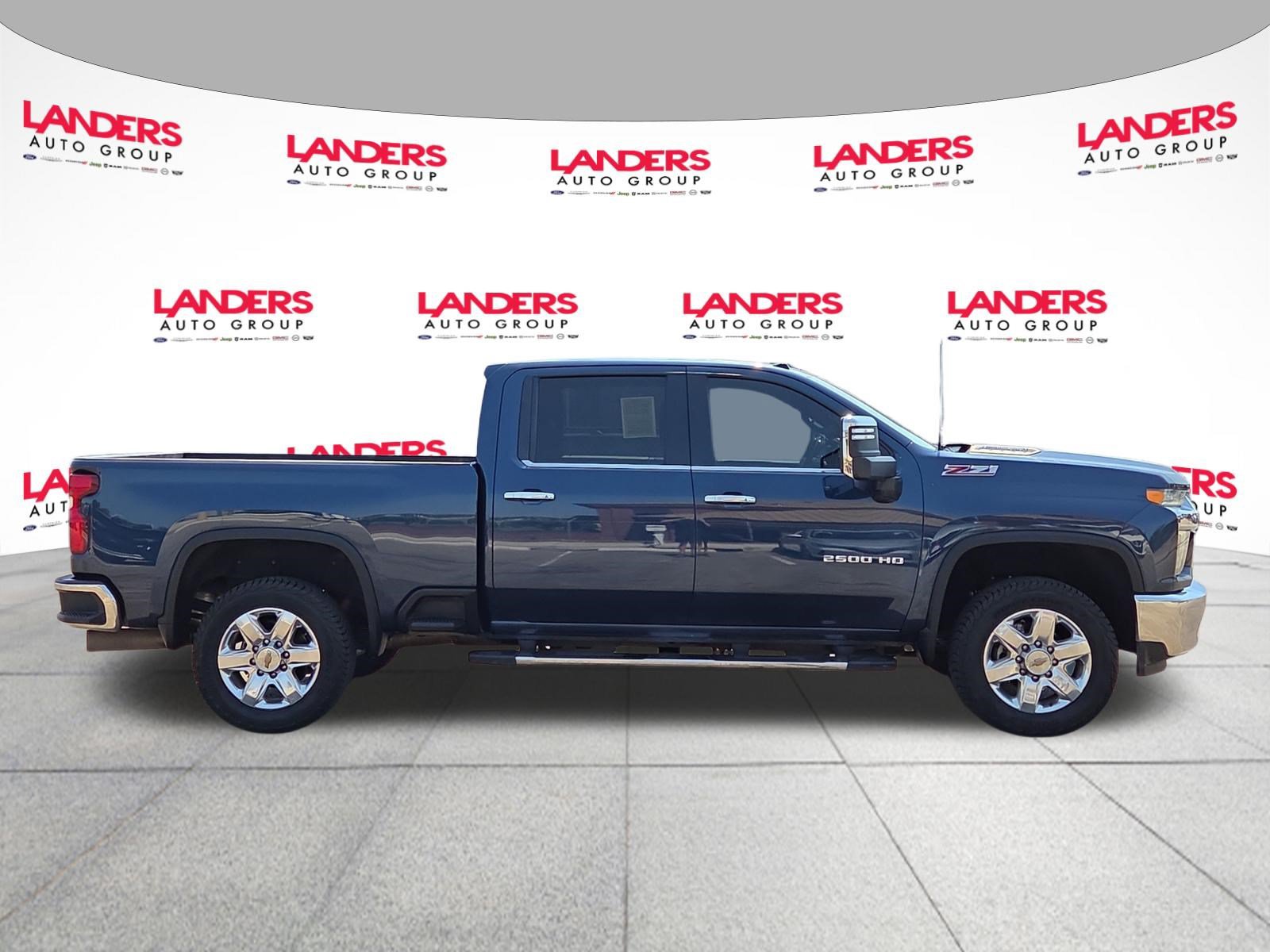 Used 2021 Chevrolet Silverado 2500 LTZ AWD/4WD image 2