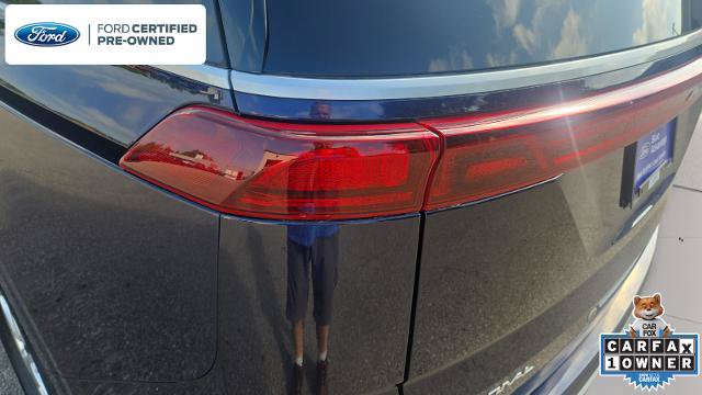 Used 2023 Kia Carnival LX FWD image 22