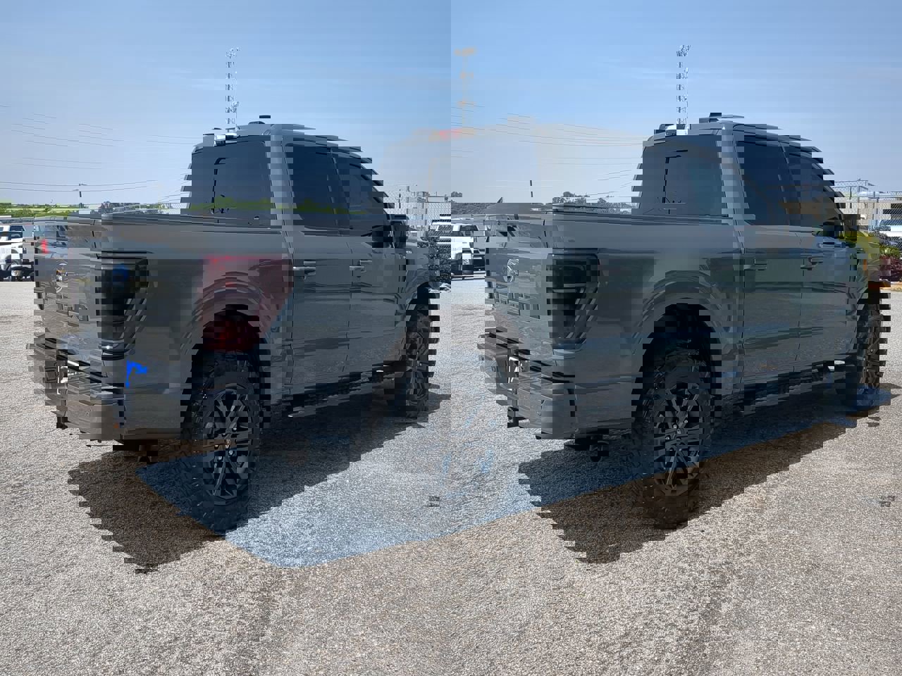 Certified 2021 Ford F150 XLT w/ Equipment Group 302A High image 3