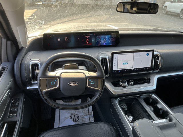 Certified 2025 Ford Expedition Max Platinum w/ Driver's Package image 13