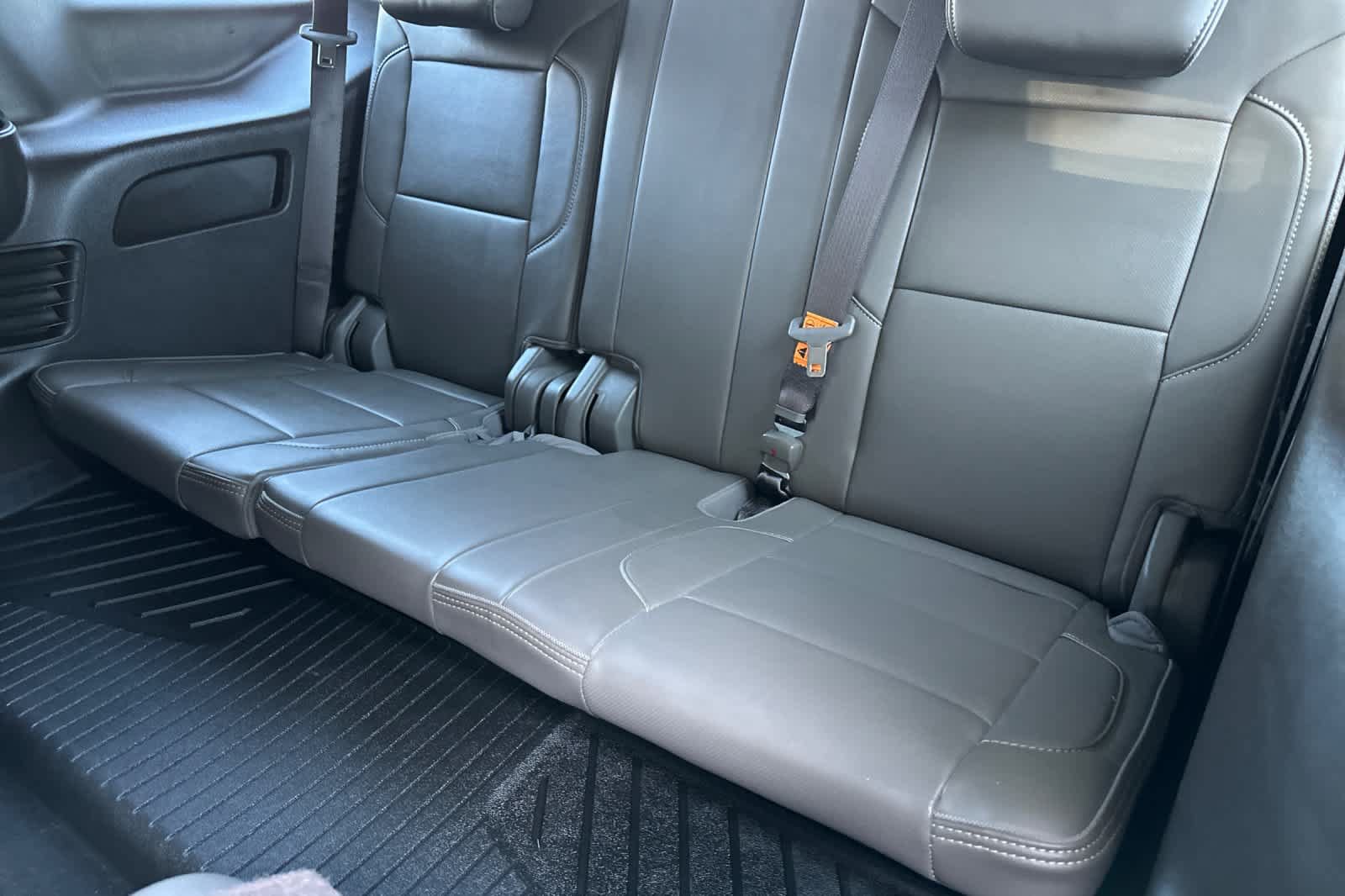 Used 2020 GMC Yukon Denali AWD/4WD image 15
