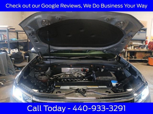 Used 2021 Volkswagen Atlas Cross Sport SE w/ Panoramic Sunroof Package image 24