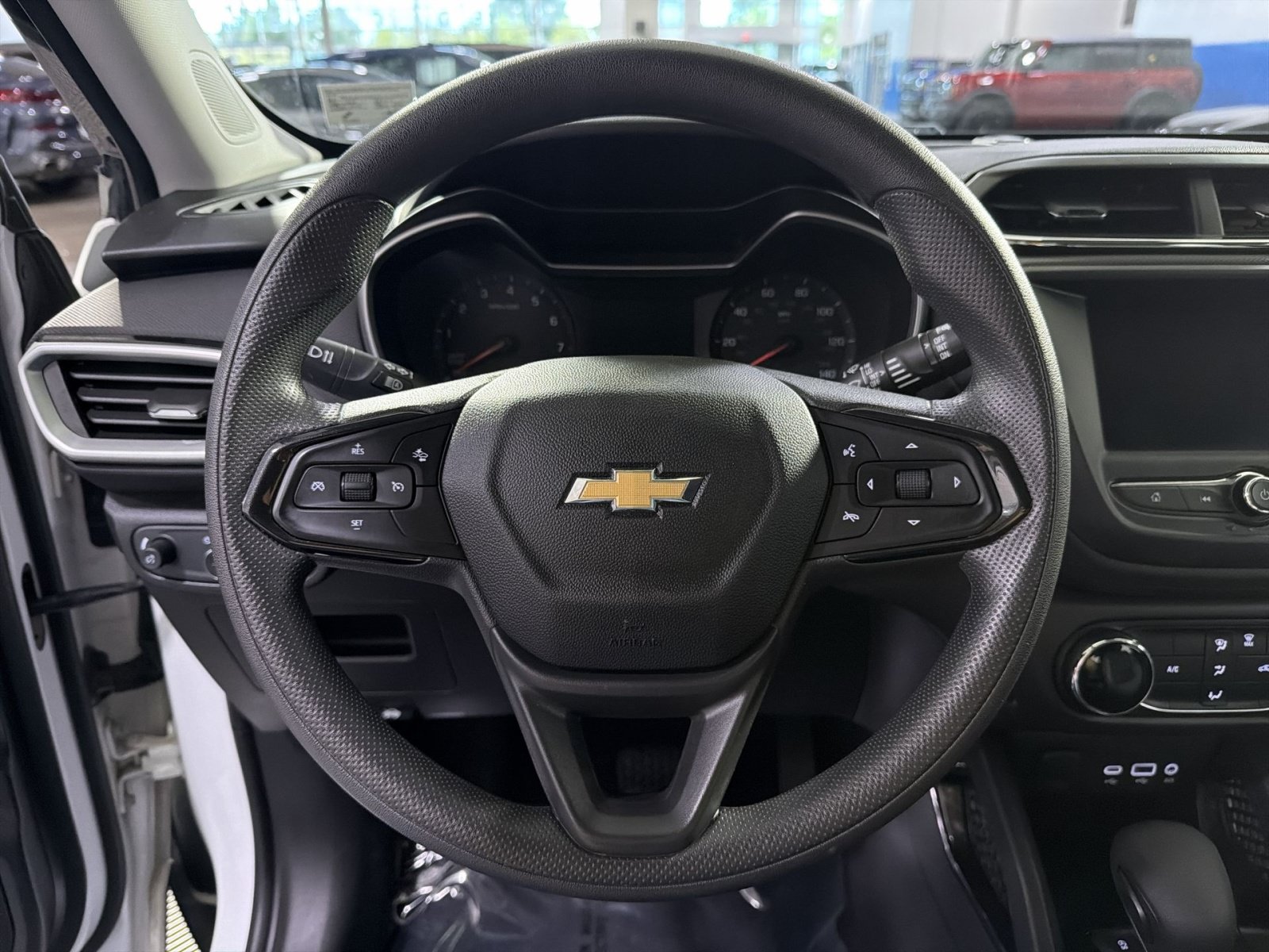 Used 2022 Chevrolet TrailBlazer LS FWD image 19