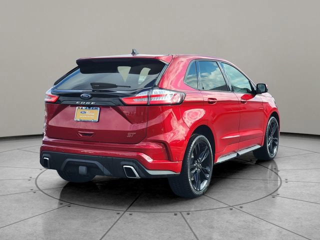 Certified 2023 Ford Edge ST w/ Equipment Group 401A image 4