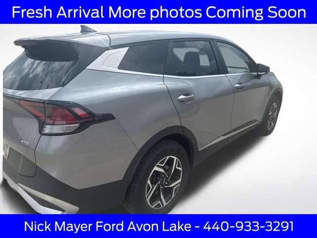 Used 2023 Kia Sportage LX AWD/4WD image 4