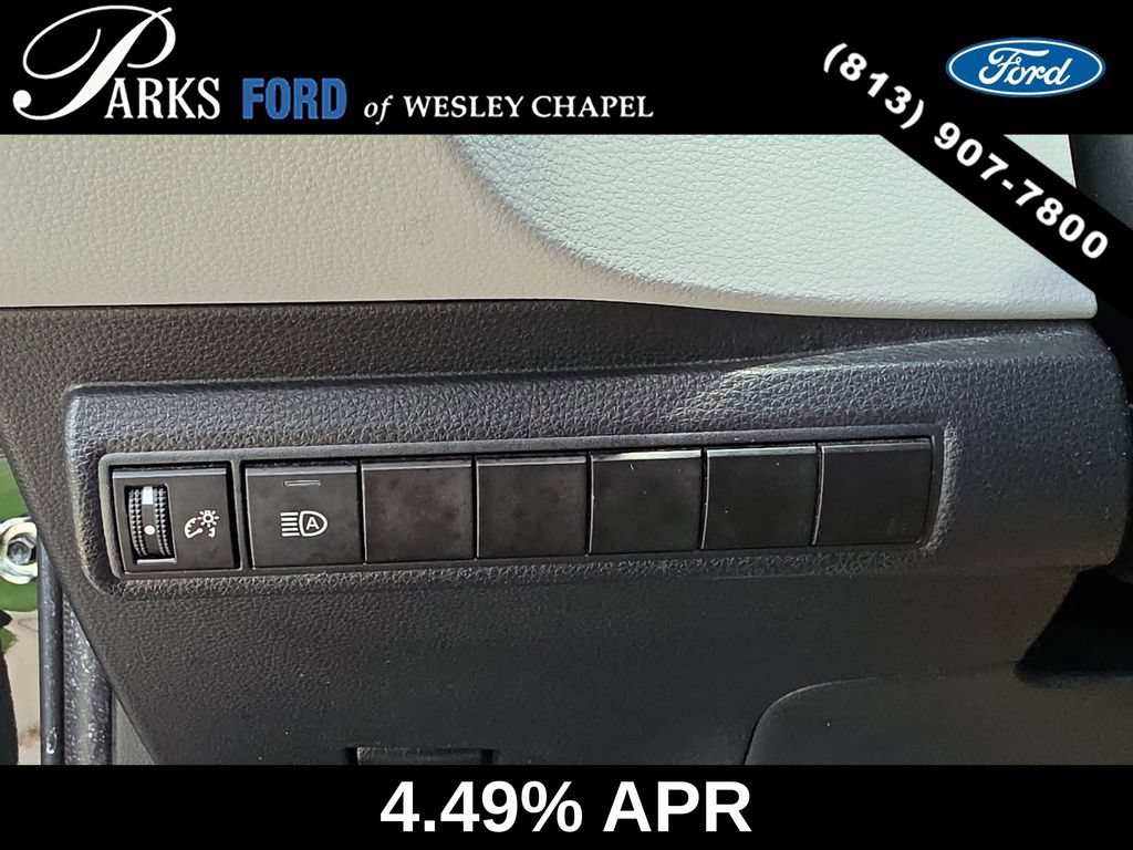 Used 2022 Toyota Corolla SE FWD image 26