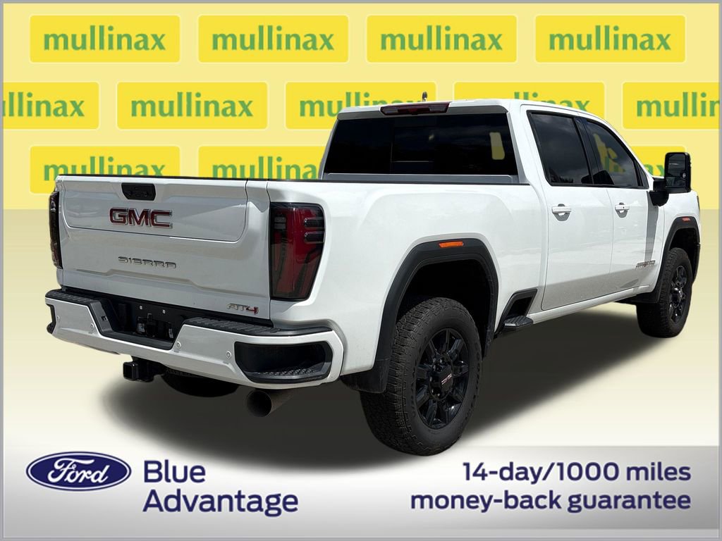 Used 2025 GMC Sierra 2500 AT4 AWD/4WD image 4