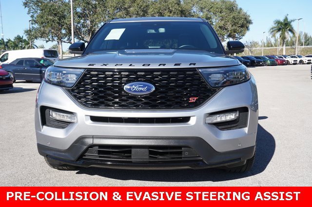Certified 2022 Ford Explorer ST w/ Equipment Group 401A image 6