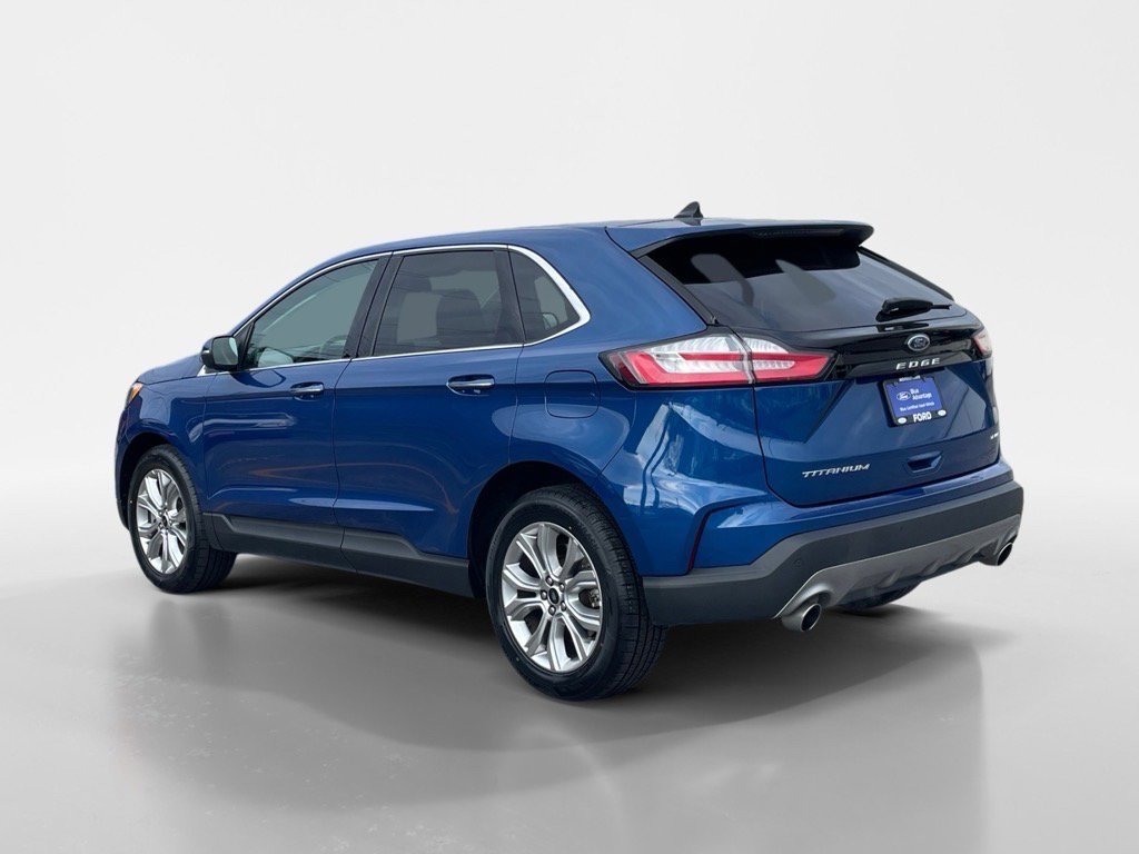 Certified 2024 Ford Edge Titanium image 3