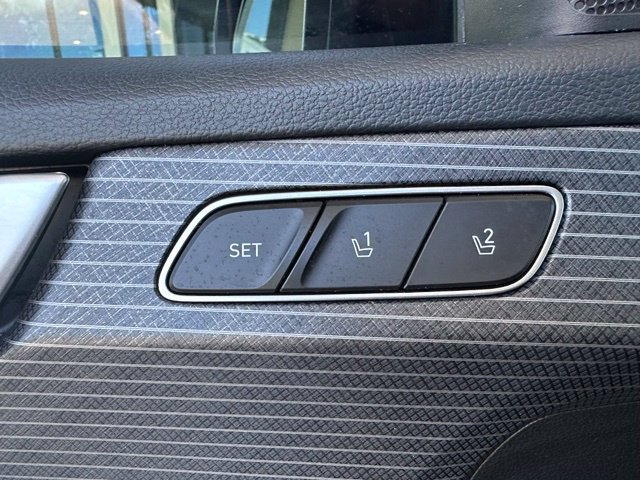 Used 2024 Hyundai Palisade Limited AWD/4WD image 31
