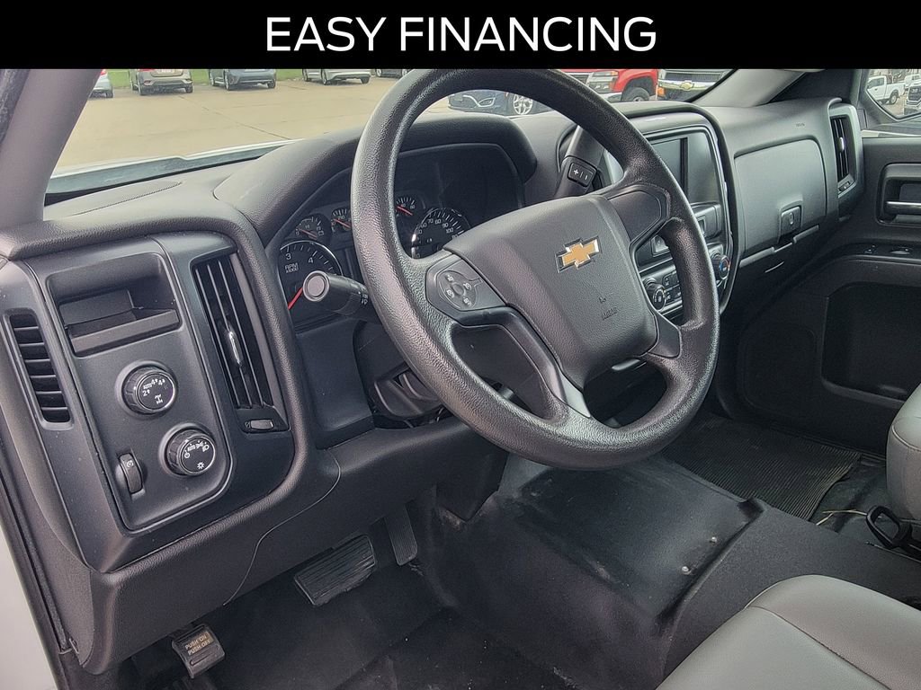Used 2018 Chevrolet Silverado 1500 W/T w/ Trailering Package AWD/4WD image 17