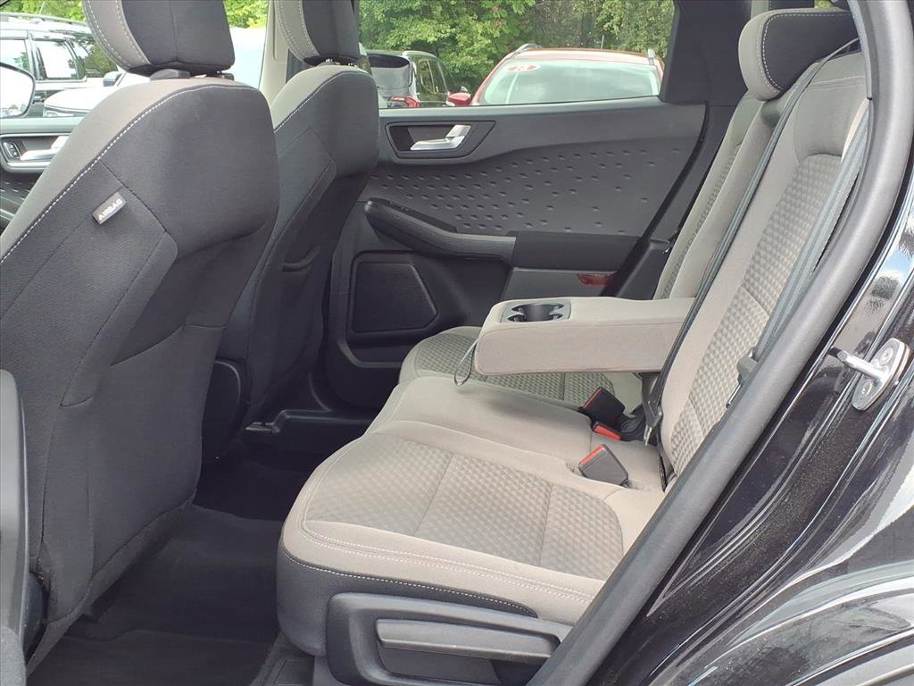 Certified 2020 Ford Escape SE image 15