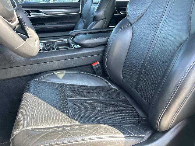 Used 2024 Jeep Wagoneer 2WD w/ Premium Group I image 27