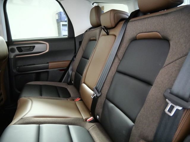 Certified 2025 Ford Bronco Sport Outer Banks w/ Outer Banks Tech Package+ AWD/4WD image 15