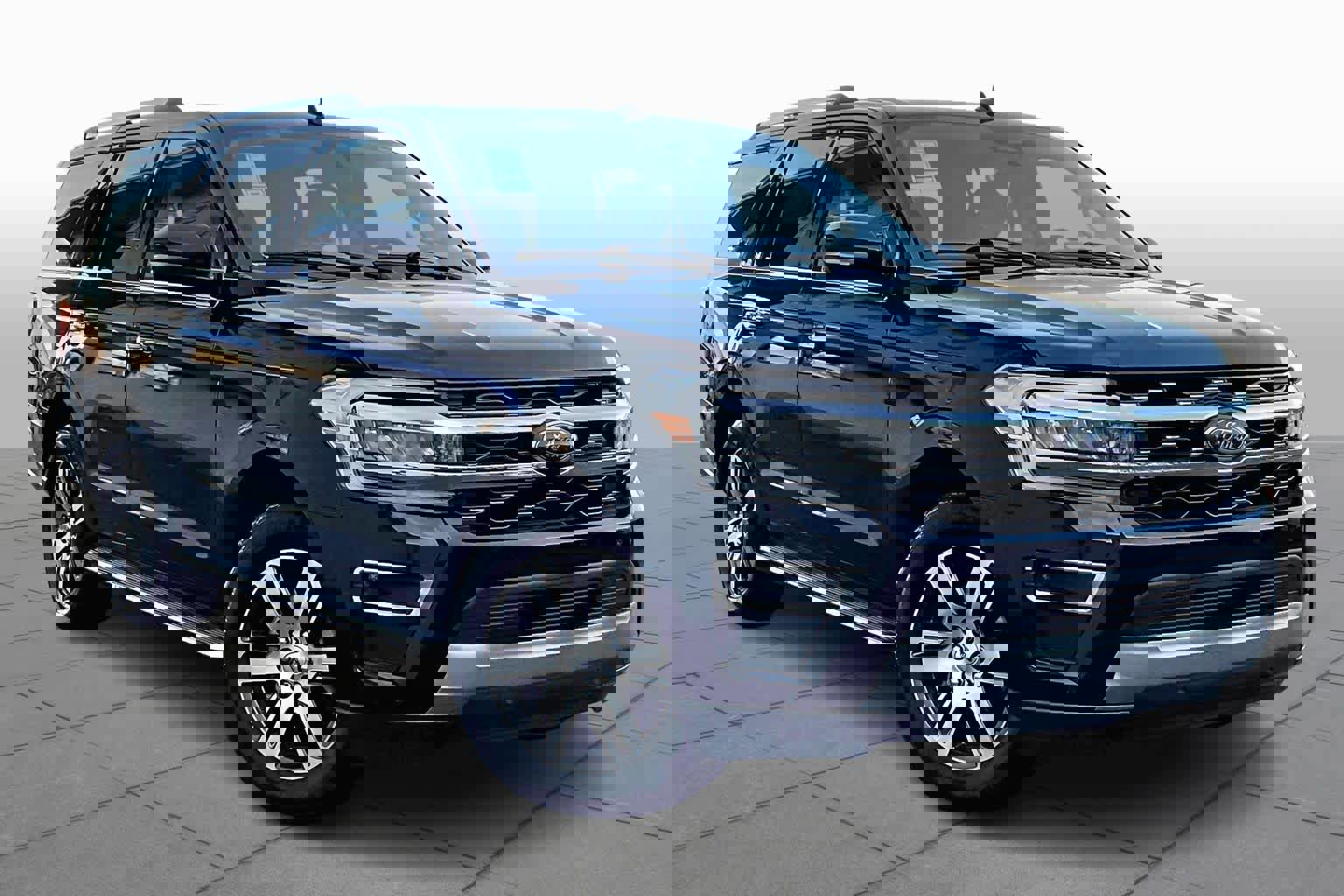 Certified 2023 Ford Expedition Limited image 2