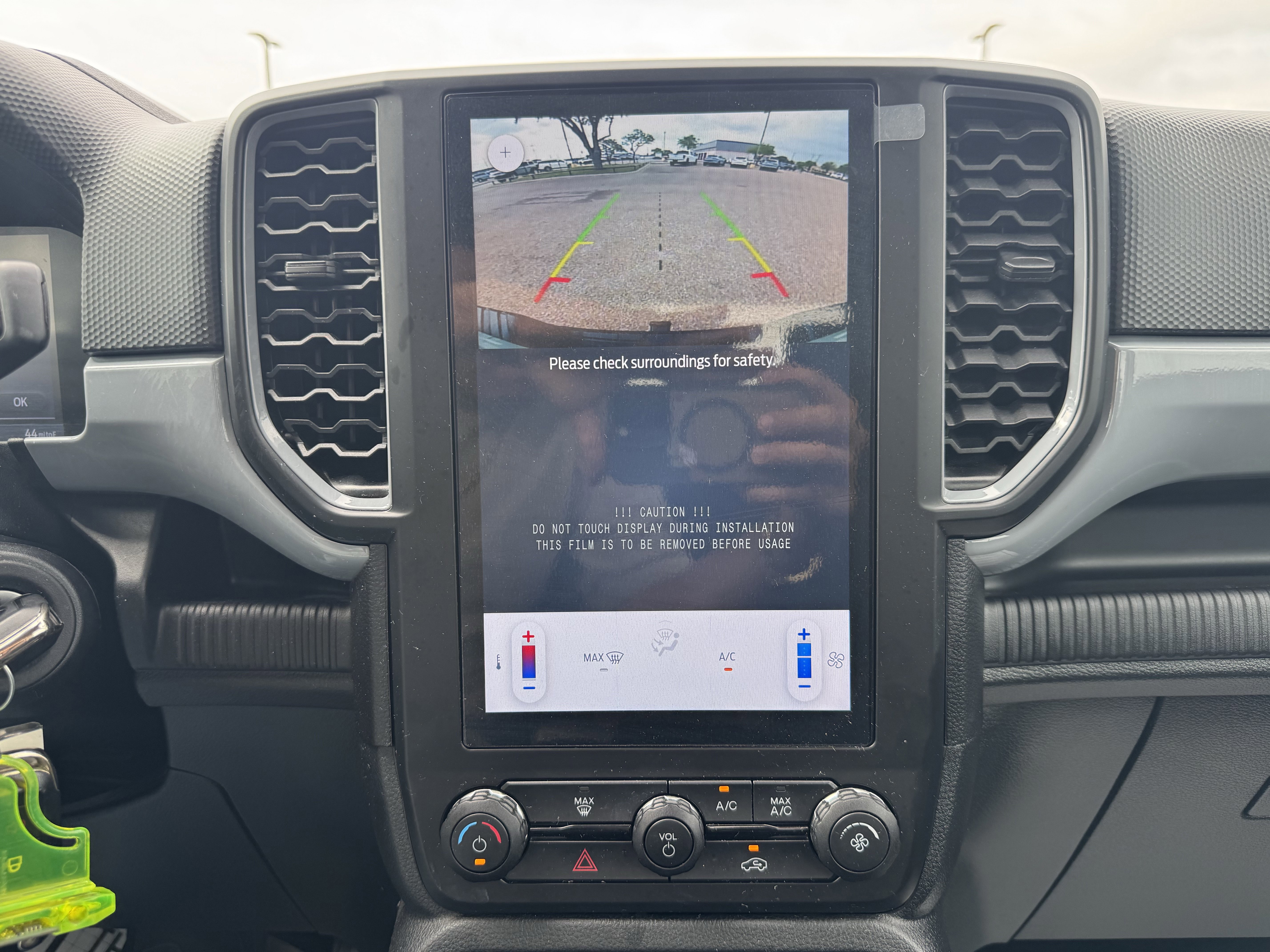 Certified 2024 Ford Ranger XL w/ Trailer Tow Package RWD image 17