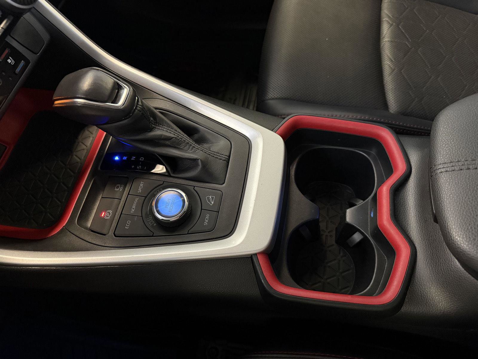 Used 2020 Toyota RAV4 TRD Off-Road w/ TRD Off-Road Weather Package AWD/4WD image 29