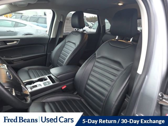 Certified 2022 Ford Edge SEL w/ Convenience Package AWD/4WD image 16