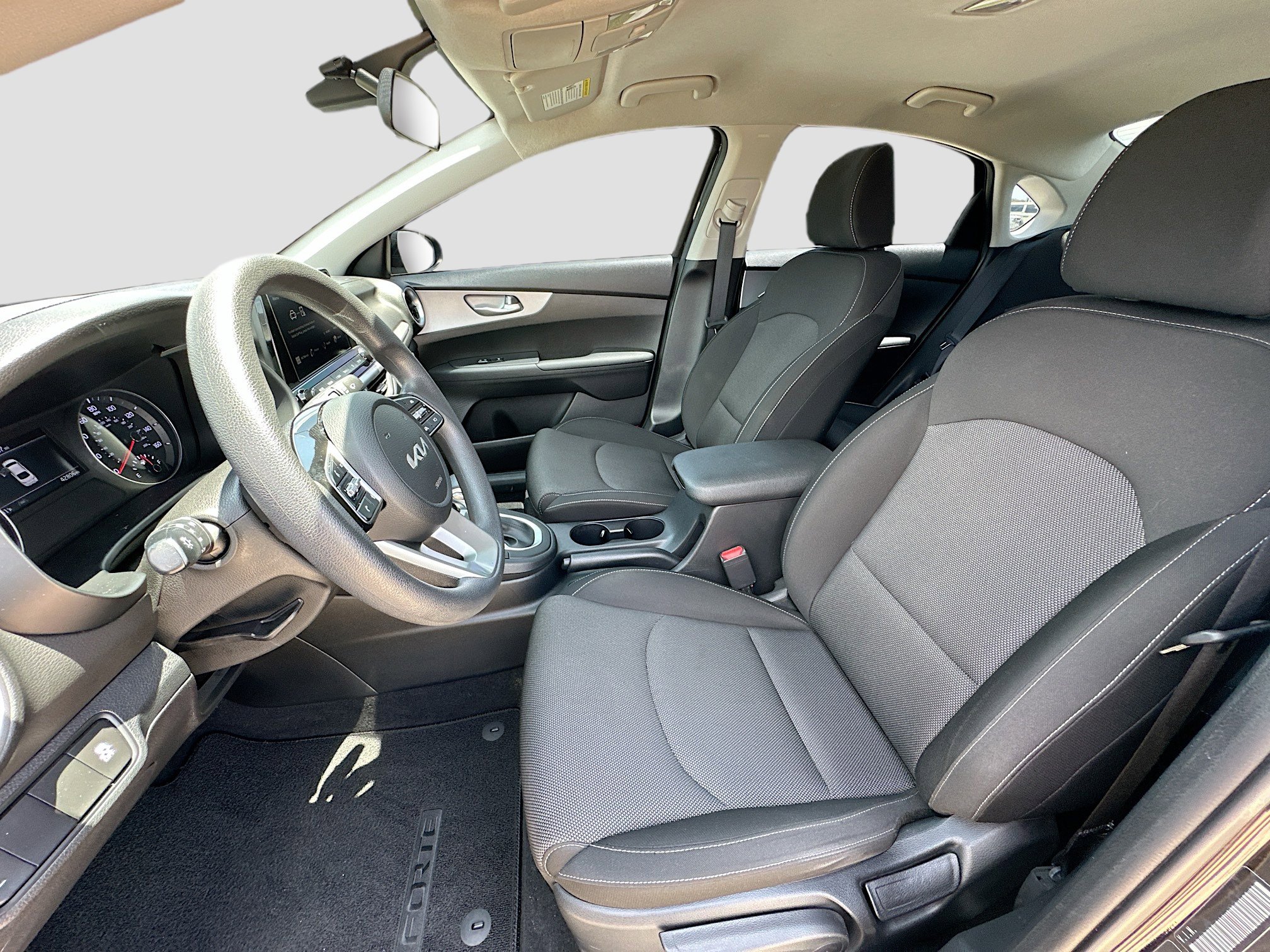 Used 2024 Kia Forte LX FWD image 19