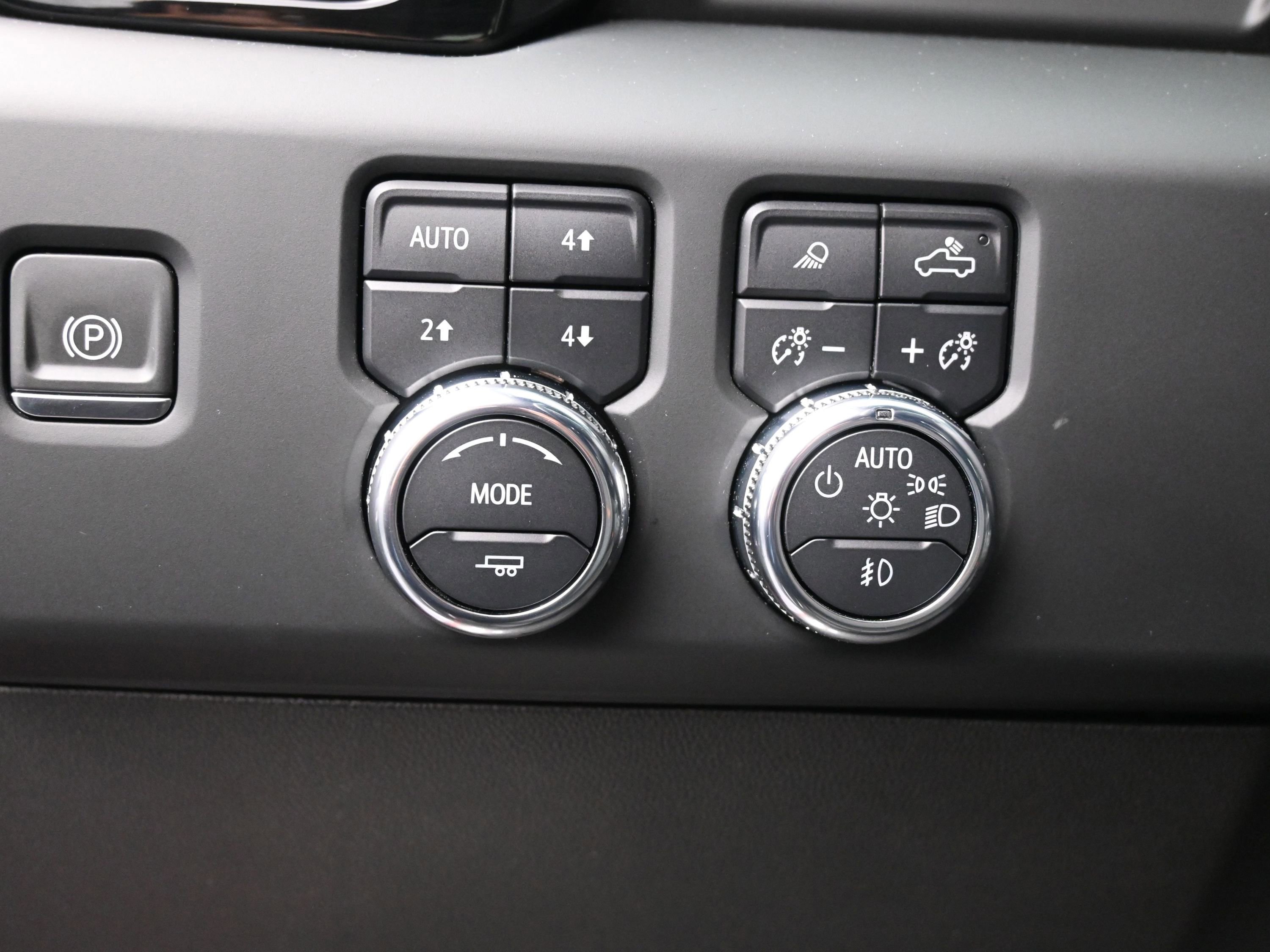 Used 2024 GMC Sierra 2500 AT4 w/ AT4 Premium Plus Package image 38