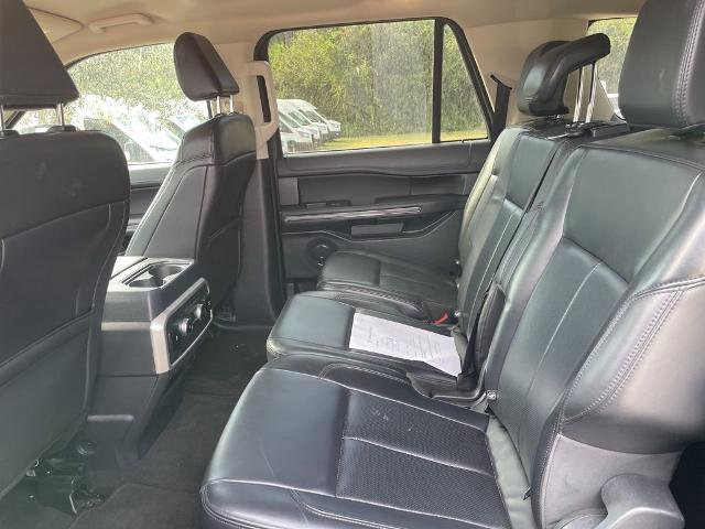 Certified 2024 Ford Expedition Max XLT image 10