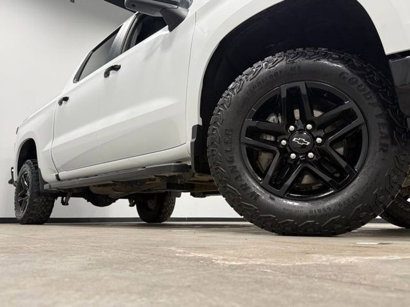 Used 2024 Chevrolet Silverado 1500 LT Trail Boss w/ Protection Package image 3