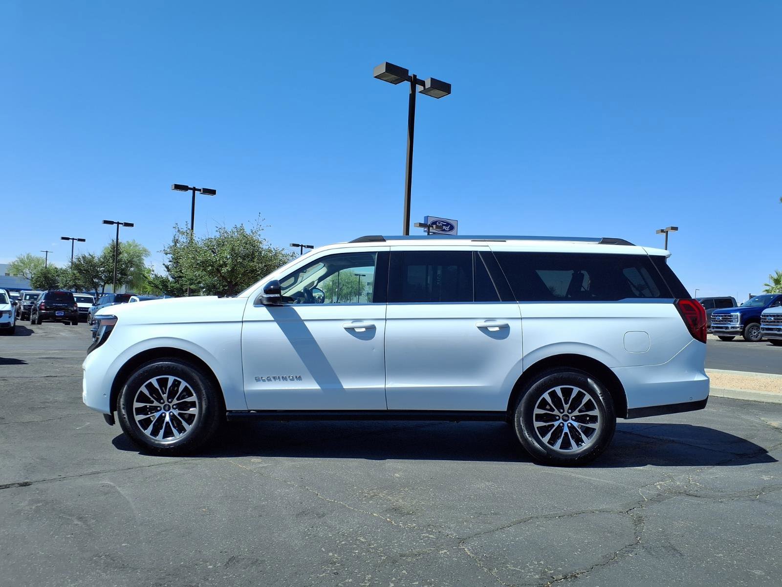 Certified 2025 Ford Expedition Max Platinum AWD/4WD image 3
